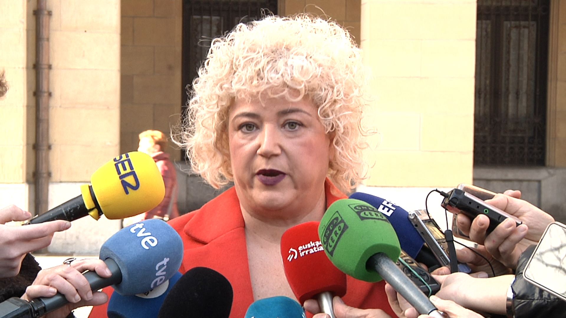 20230217124304_maite-pena-gipuzkoa-gizarte-politiken-diputatua-haurra_