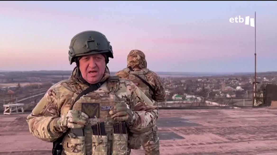 Rusia, ante la escasez de munición para armas pesadas, ha basado su ofensiva contra Bajmut en su infantería.