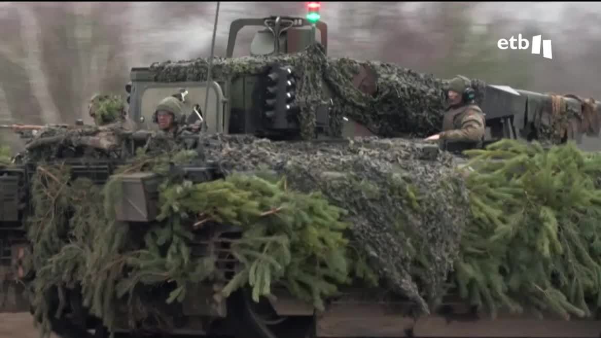La guerra de Ucrania ha obligado a Alemania a revisa sus políticas de seguridad y defensa, y el debate sobre una posible vuelta del servicio militar obligatorio empieza a ser recurrente entre la opinión pública. Según una encuesta publicada esta misma semana, el 61% de la población estaría a favor.