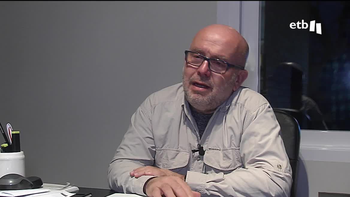 Gonzalo Boye es uno de los abogados de Pablo González, aunque no ha conseguido ese reconocimiento por parte de las autoridades polacas hasta ahora, más de un año después de su detención. Ese reconocimiento le ha permitido tener acceso a documentación de la causa y a visitar en prisión al periodista.