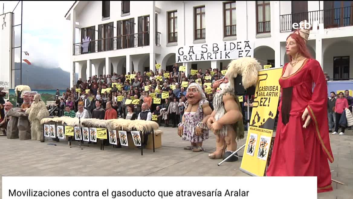 La plataforma Aralar zaindu dezagun denuncia el impacto que la infraestructura tendrá en el medio ambiente tras lograr el permiso del Gobierno navarro para construirla.