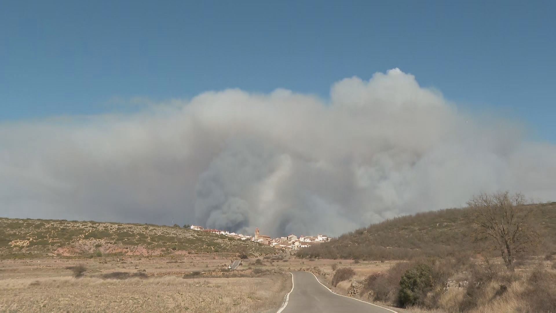 20230324093255_incendio-castellon-teruel_