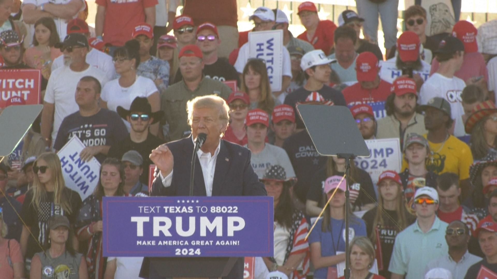 20230326095545_trump-texas_