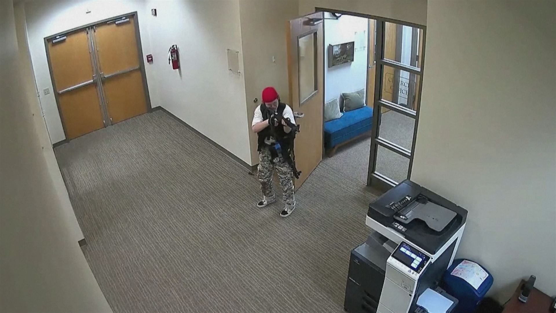 20230328084907_nashville-ataque-colegio_