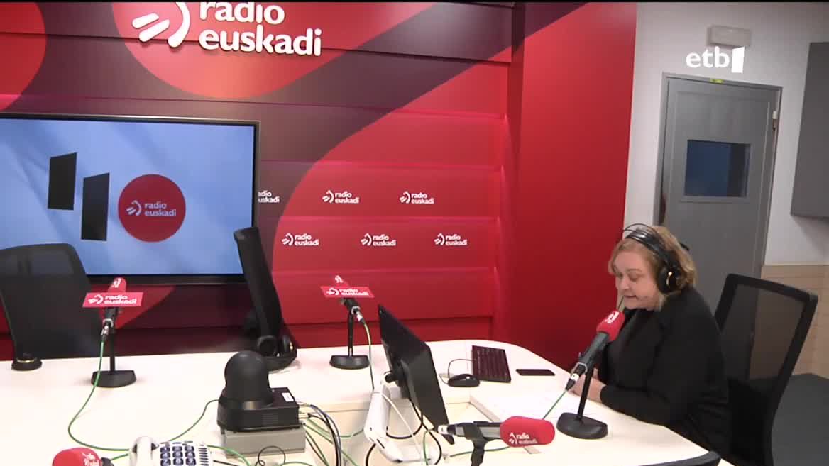 1983ko martxoaren 31an, Bilboko Kale Nagusiko 85.zenbakian izan zen lehen emisioa. Egun 146.000 entzule ditu irratiak. 'Ganbara' saio bereziarekin eman diote hasiera Radio Euskadiren 40. urteurrenari.