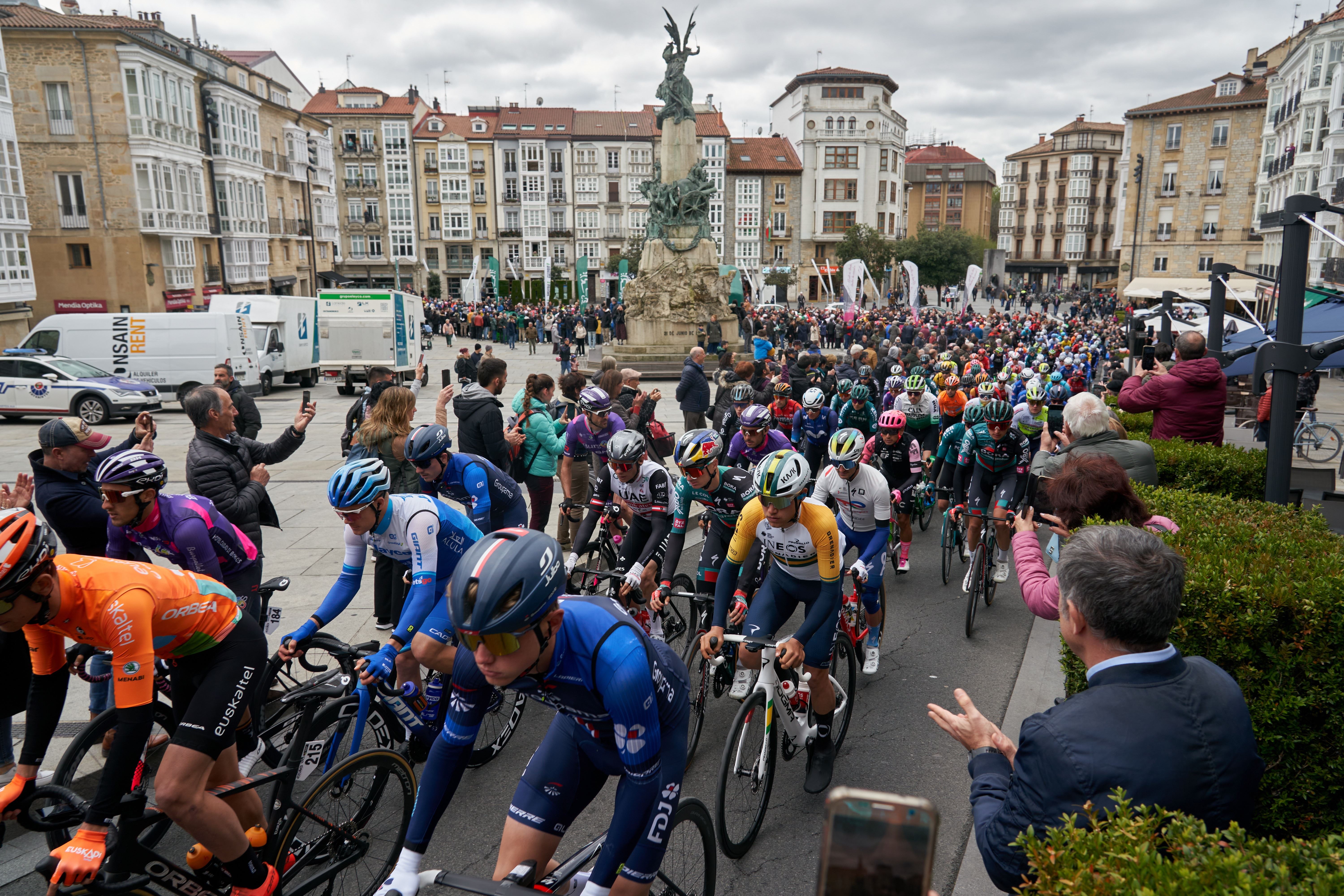 itzulia vitoria gasteiz ciclismo txirrindularitza  efe
