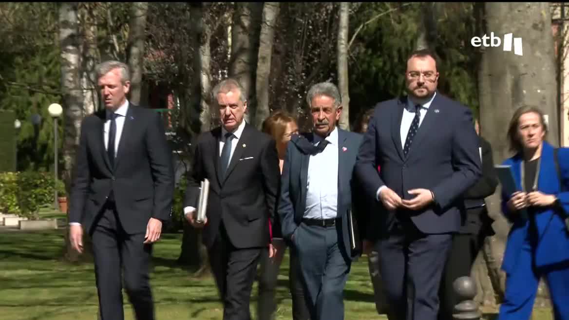 Además, Bruselas ha incluido en el mapa del Corredor Atlántico el anexo de la conexión entre Bilbao y Santander.