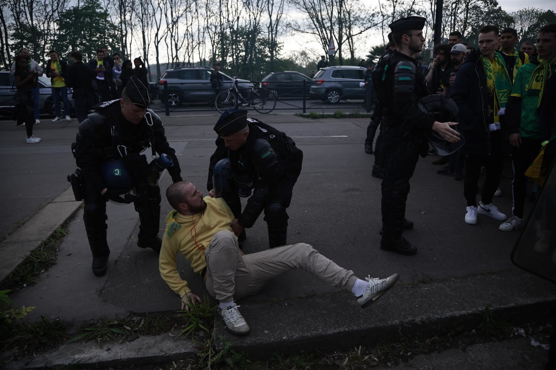 macron-final-copa-futbol-efe-detencion