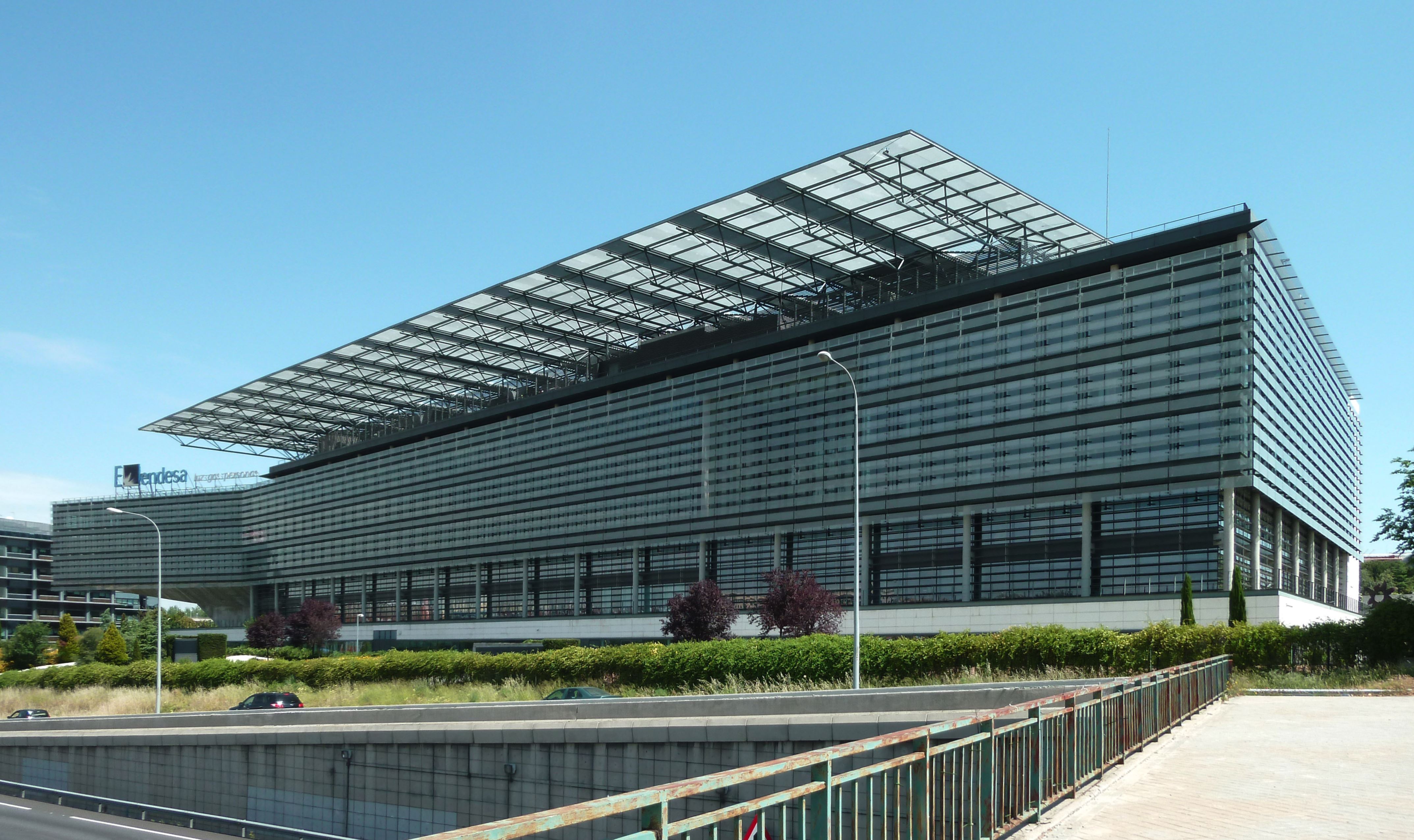 Sede-Endesa-Madrid-foto-Luis-Garcia-Zaqarbal