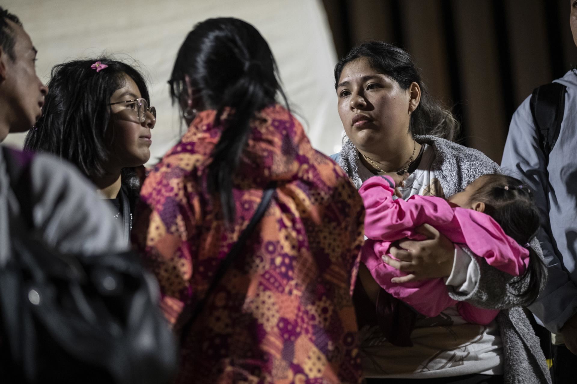 frontera-estados-unidos-yuma-arizona-migrantes-peruanas AEB Mexiko -efe