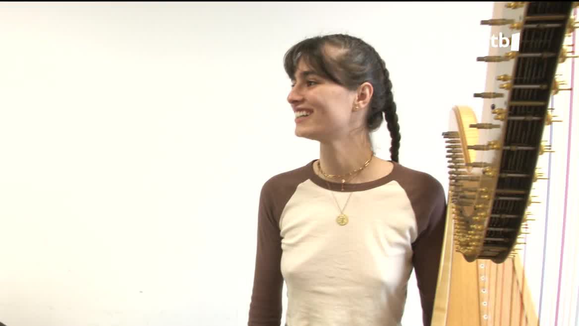 Taldekide berri gehienak, % 70, emakumeak dira. 25 urtez azpiko gazteentzat aukera paregabea da orkestra batean lehen esperientzia profesionala izateko. Uztailean ekingo diote birari.