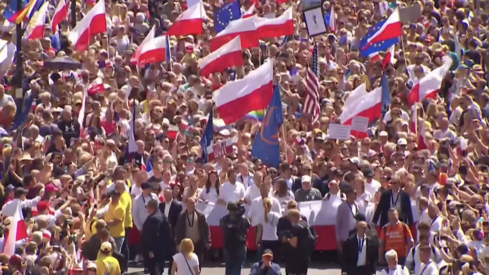 20230605100916_manifestantes-polonia-varsovia_