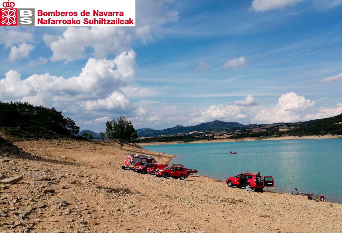 alloz pantano urtegia desaparecido desagertua busqueda bilaketa iturria: bomberos navarra