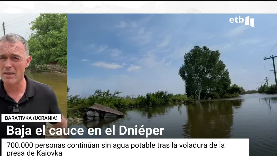 En Jersón comienza a bajar el nivel del agua tras la destrucción este pasado lunes de la presa Nova Kavojka, que ha obligado a desalojar a 6000 personas. Rusia cree que el río Dniéper podría volver a su cauce el próximo viernes.
