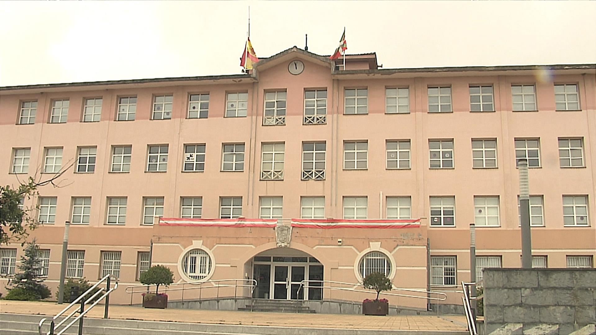 abanto zierbena udaletxea eitb media