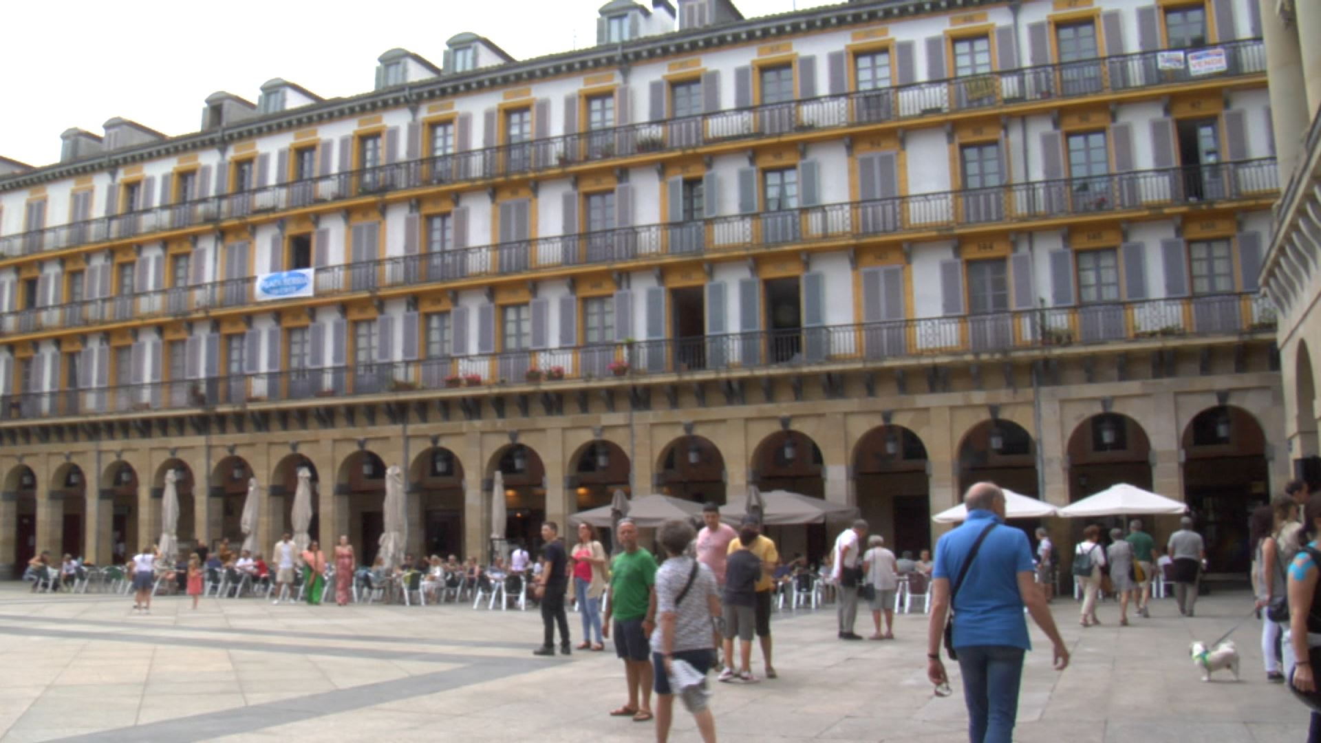 20230618184128_donostia-konstituzio-plaza_