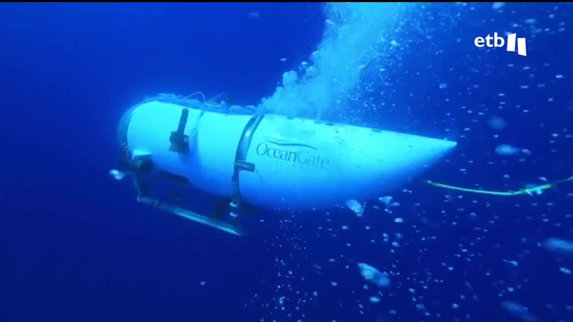 Los expertos apuntan a un deterioro del material con el que fue construido como posible causa de la implosión del Titan. La guardia costera sugiere que el sumergible quedo aplastado por la presión oceánica de forma catastrófica. Ahora los expertos investigan lo que ocurrió y que se debió haber hecho