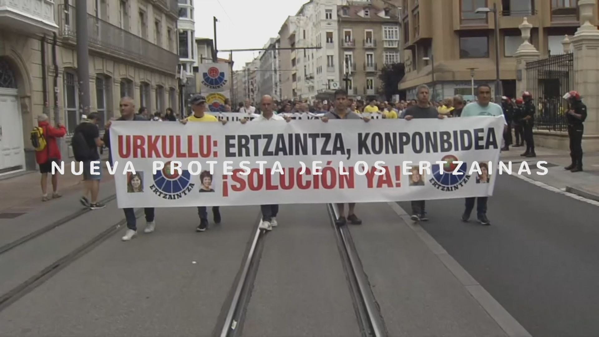 20230627114029_ertzainak-protesta_