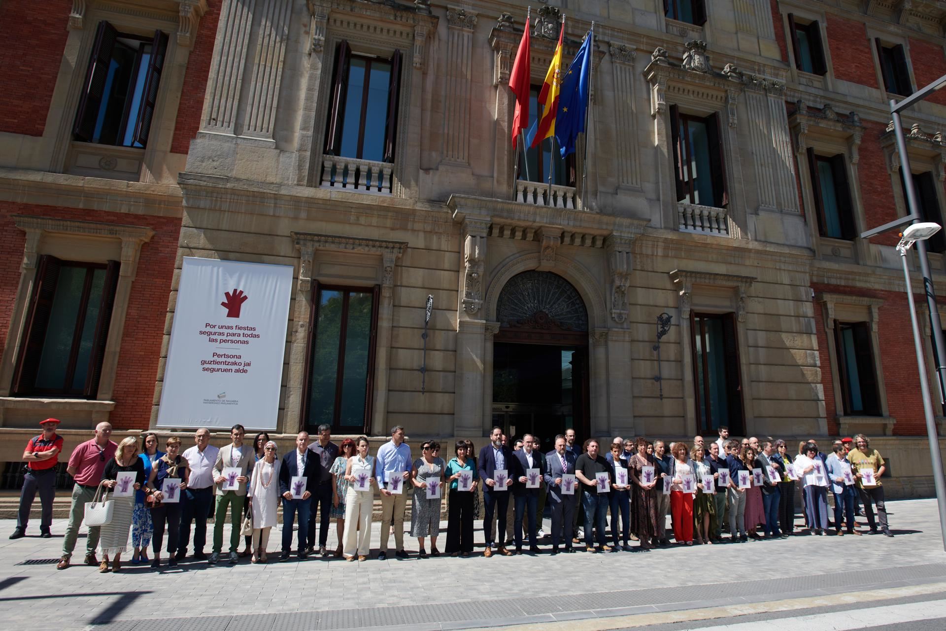 violencia-machista-concentracion-pamplona-efe