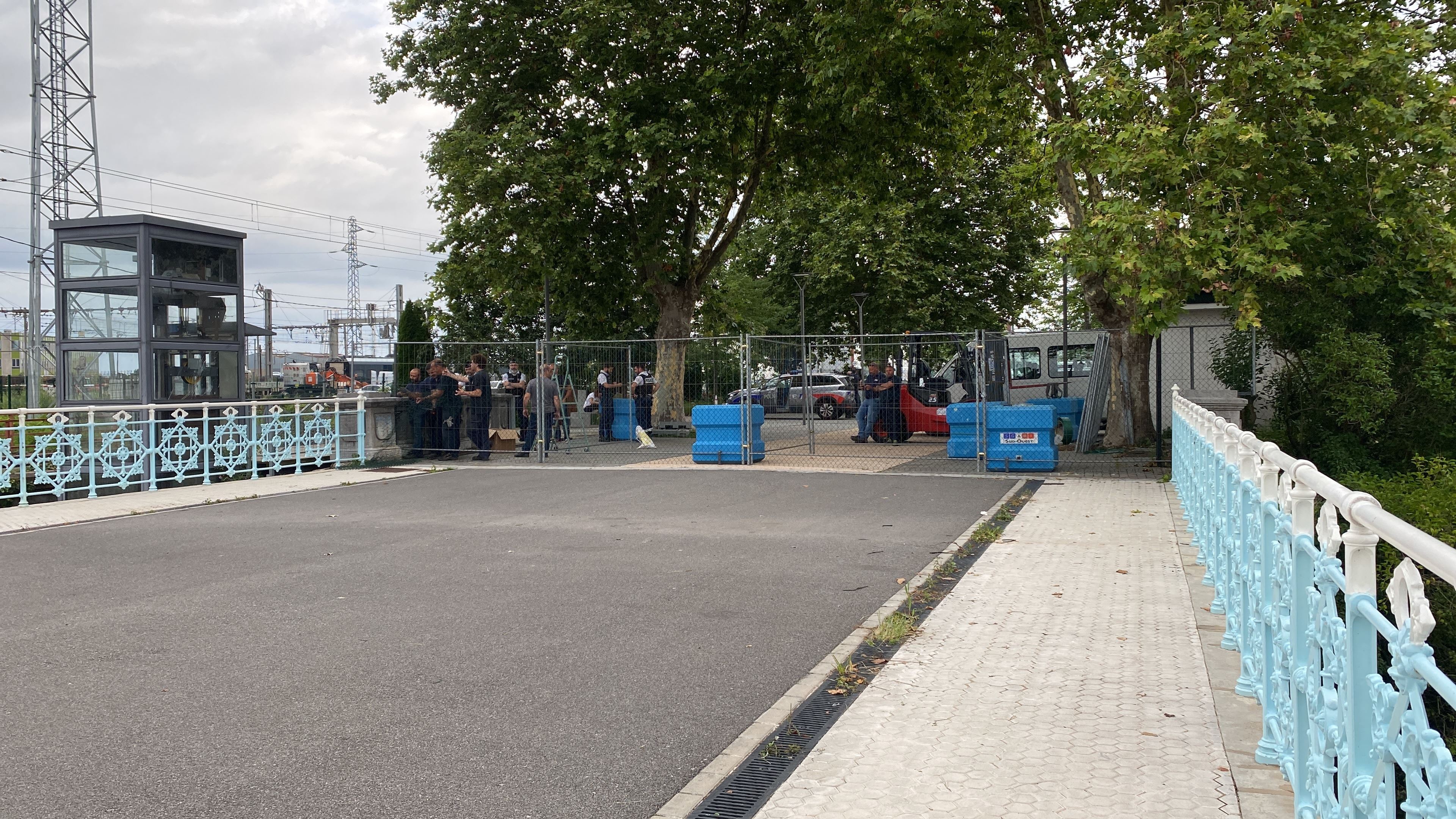 puente-peatonal-avenida-hendaia-irun-eitb