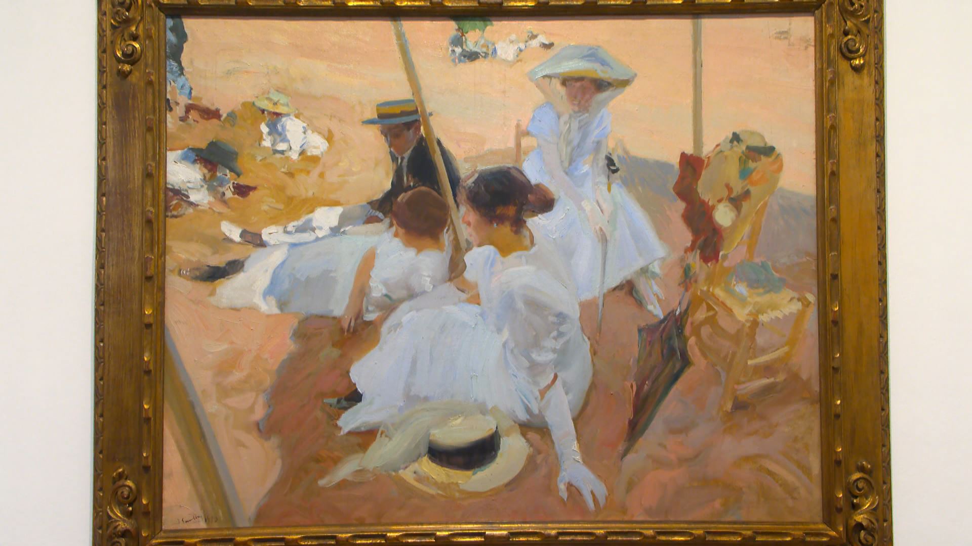 20230710125105_olanaren-azpian-zarauzko-hondartza_