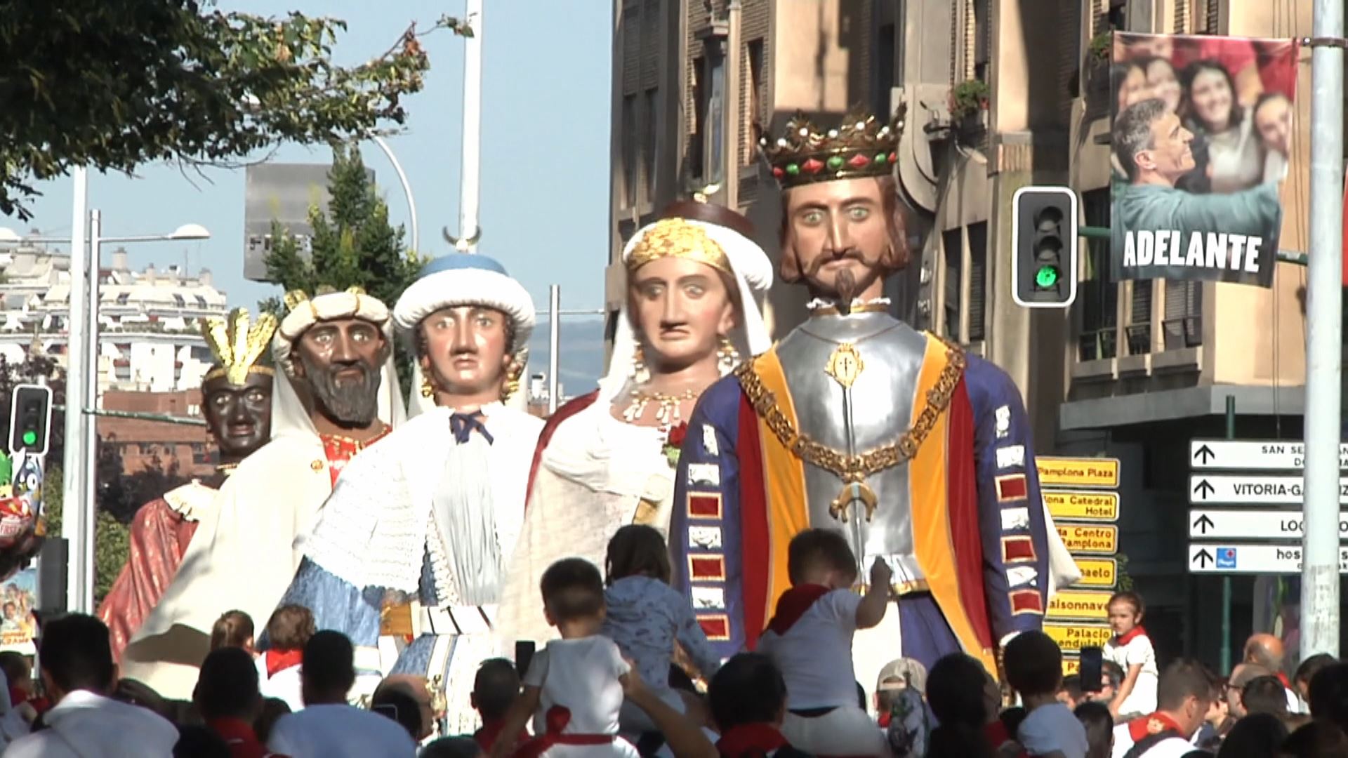 20230710130200_gigantes-de-pamplona-en-sanfermines-2023_