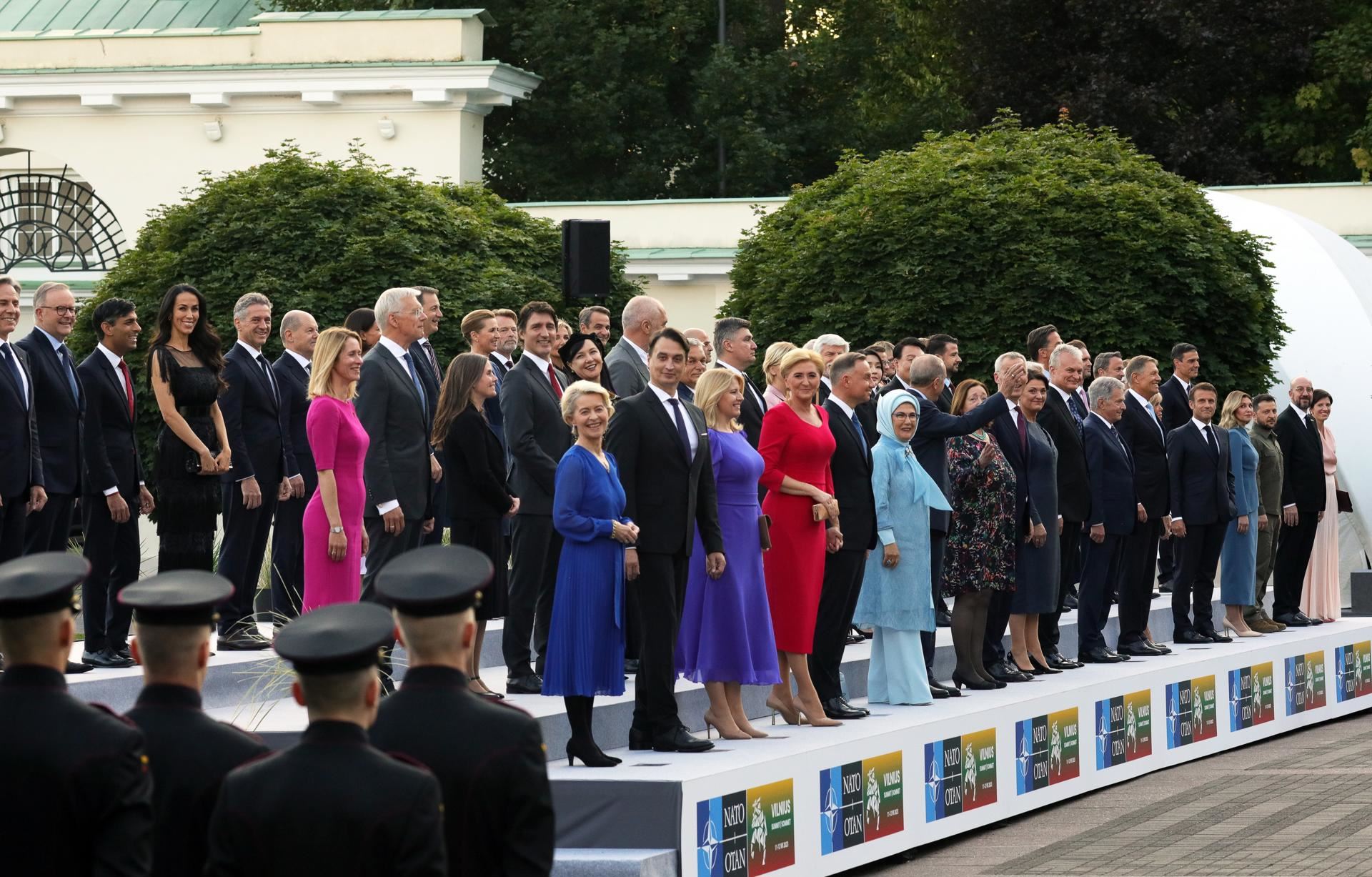 OTAN-Vilnius-efe