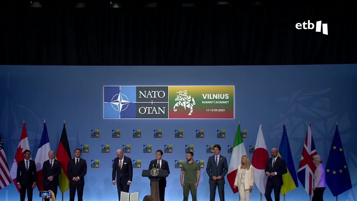 Los países del G7 se han comprometido a largo plazo con Ucrania para garantizar su seguridad. Así lo han escenificado en Vilna (Lituania), los siete países más ricos del mundo junto al presidente Zelenski.