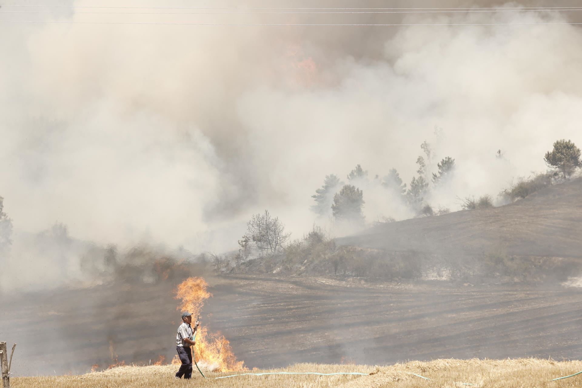 Alzuza-Olloki-incendio-efe