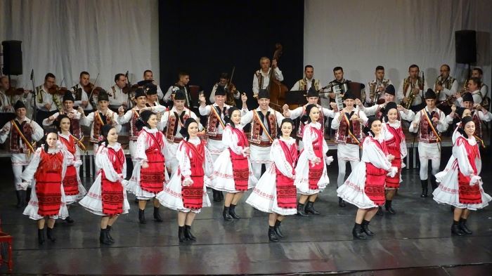 DOINA TIMISULUI Errumania Portugaleteko Folklore jaialdia 