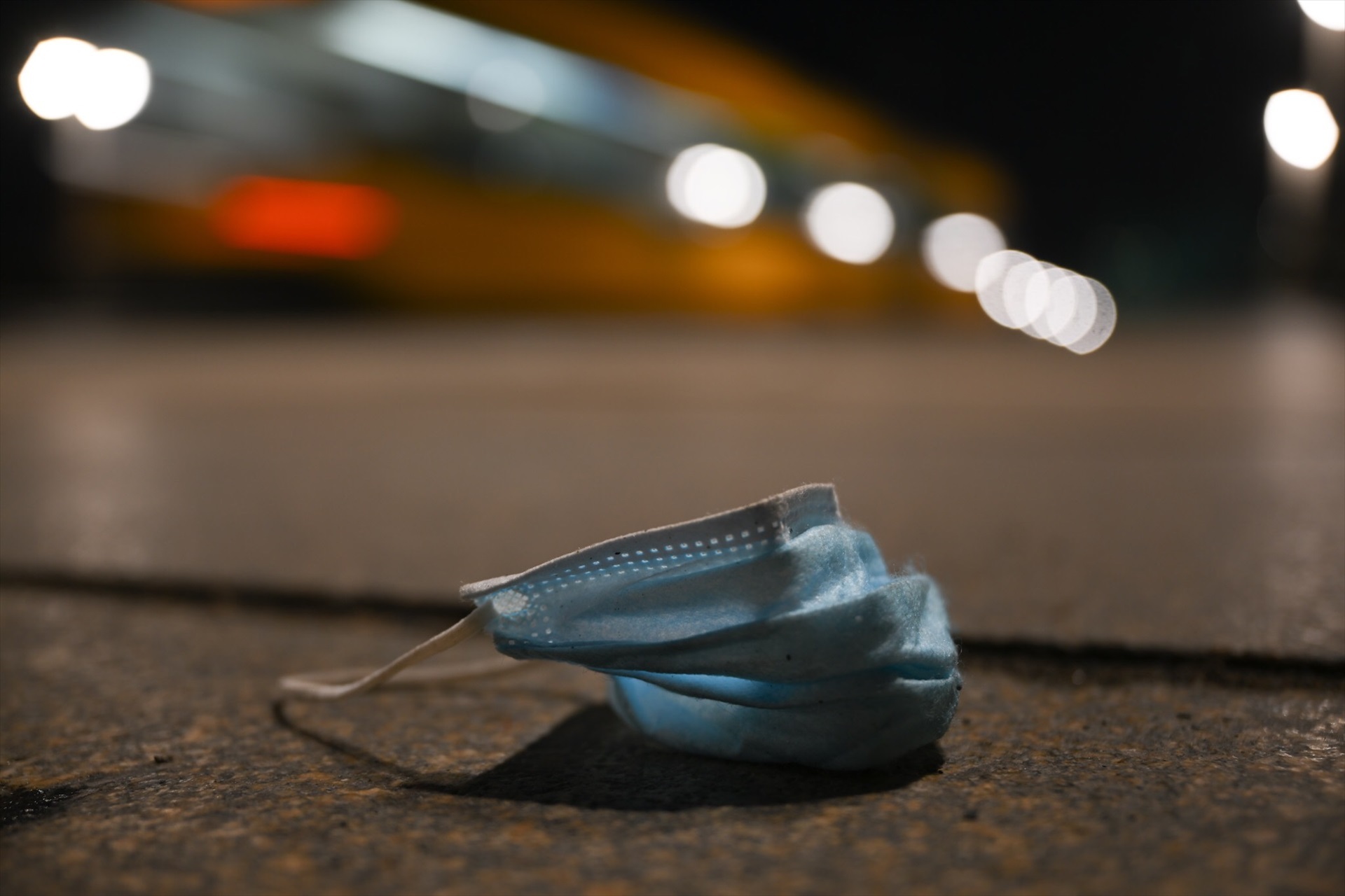 (Foto de ARCHIVO)

FILED - 29 March 2022, Saxony, Dresden: FILE PHOTO - A face mask lies on the footpath of the Augustus Bridge in the morning. Photo: Robert Michael/dpa-Zentralbild/dpa



29/3/2022 ONLY FOR USE IN SPAIN