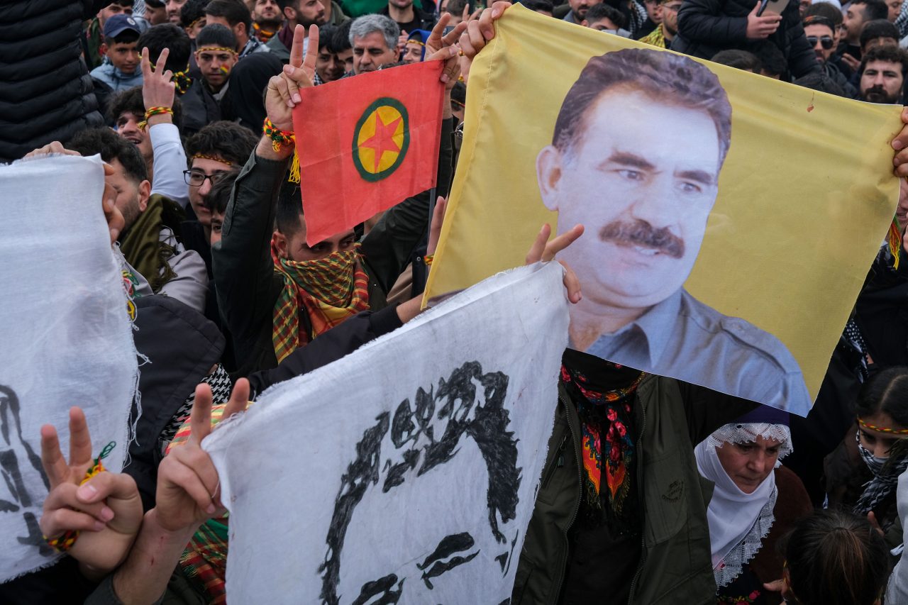 Banners with the image of imprisoned PKK leader Abdulá Ocalan. Photo: Europa Press Banners supporting PKK leader Abdulá Ocalan